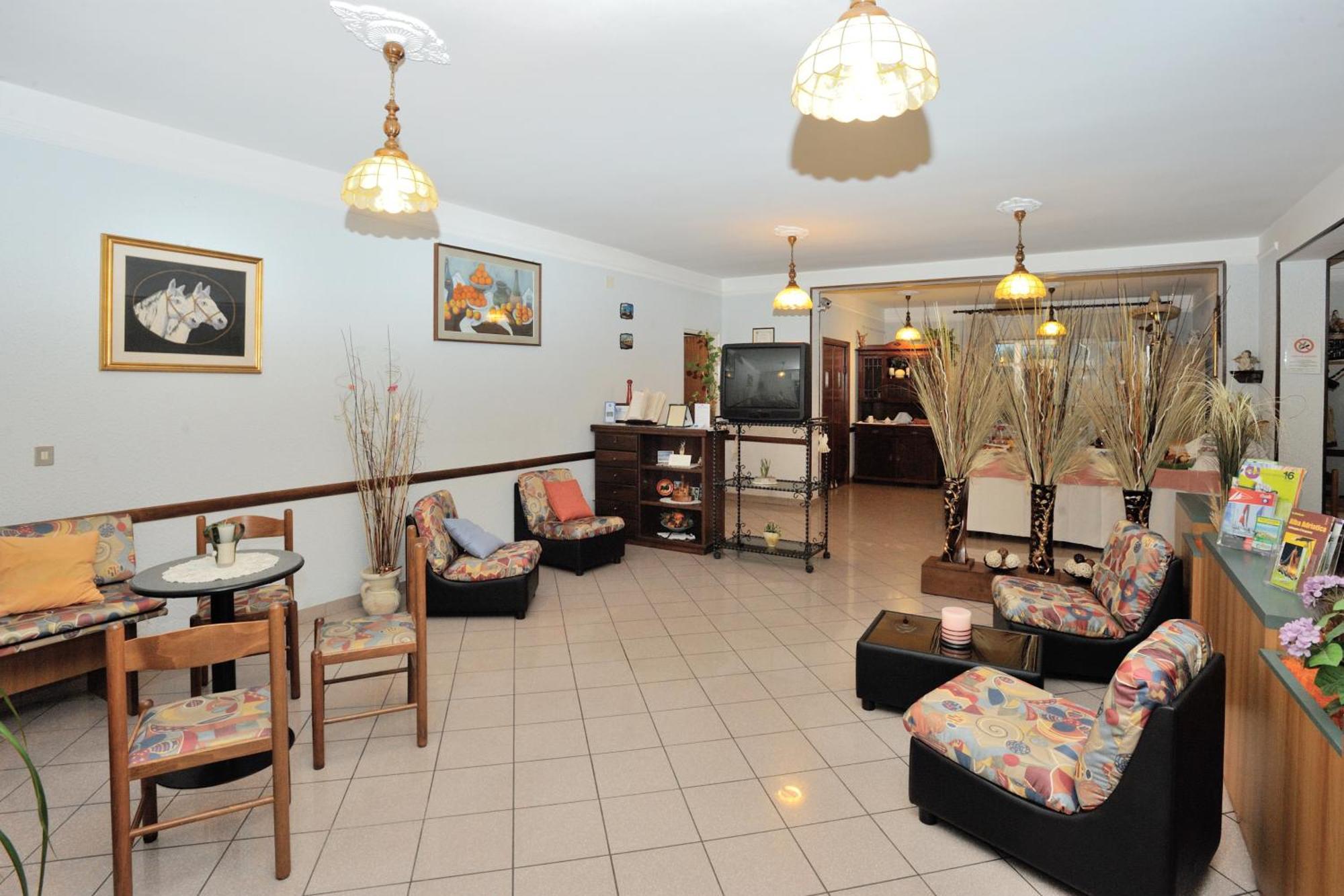 Hotel Lidia
